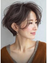 ハーツ(Heart's) 白髪ぼかし/イメチェンヘアスタイル/前髪カタログ/ショートボブ