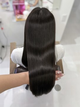 ハピネス 梅田茶屋町店(HAPPINESS) 韓国風/レイヤーカット/顔周り/顔まわり/髪質改善/ベージュ