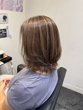 ヘアーサロンデフォーエバールークス(hairsalon de Forever Lux) くびれミディアム×白髪ぼかしアッシュベージュ