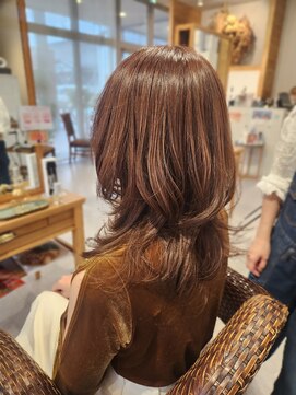 リミックスヴィラ(remix Villa) 【小顔見せ】ワンカールで決まる！軽やかミディアムレイヤー