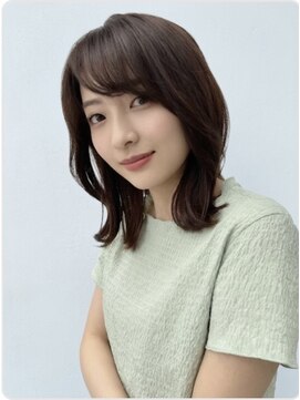 ブロッサム 東久留米店(Blossom) ◎30代40代垢抜け大人ミディアム×顔まわりレイヤー小顔前髪