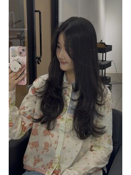 ミヨン 京都烏丸店(miyon) 【miyon】韓国レイヤーカット×暗髪カラー×髪質改善
