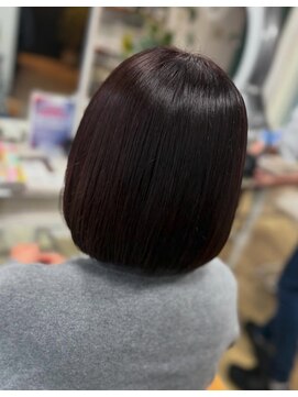ヘアアトリエ ナイン(hair atelier nine) ヘッドスパ/チェリーレッド/ハイレイヤーウルフ/髪質改善/福島市