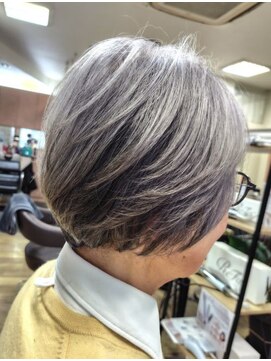 ビューティ堀出南松原本店 クルール ショートボブ