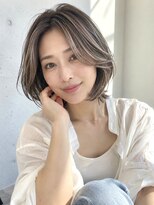 ノア(NOA) 【NOA】白髪ぼかしハイライト×大人ショートボブ