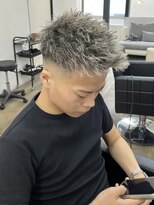 アメリ(AMELIE)&nbsp;【児玉楽人】短髪パーマはコレ！ツイストパーマ×ハイライト