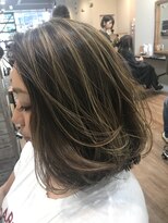 ハロ 蕨(HALO)&nbsp;切りっぱなしボブ  ハイライト