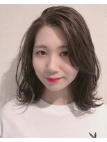 ザブックハンドサロン(The book hand salon)&nbsp;アッシュ×インナーピンク×ミディ