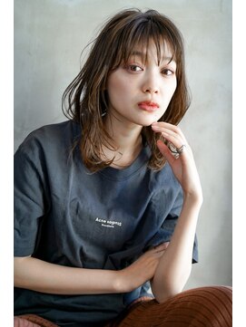 ギークス(GEEKS) 【GEEKS渋谷】透明感ベージュ/小顔/大人かわいい/無造作カール