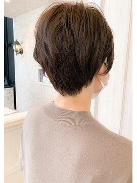 キャアリー(Caary) 福山市 丸みショートヘア、ショートボブ人気(Caary)キャアリー