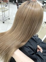 ジーニーホリエ(Geniee horie)&nbsp;Geniee horie 【 艶髪×くすみベージュ 】