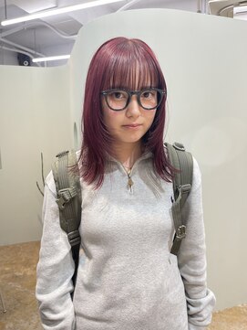 ユー(yew) cherry red