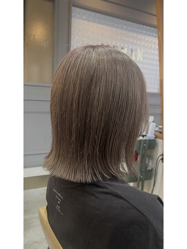 メラク バイ コア(Merak by CoRe.gn) ハイトーンボブ