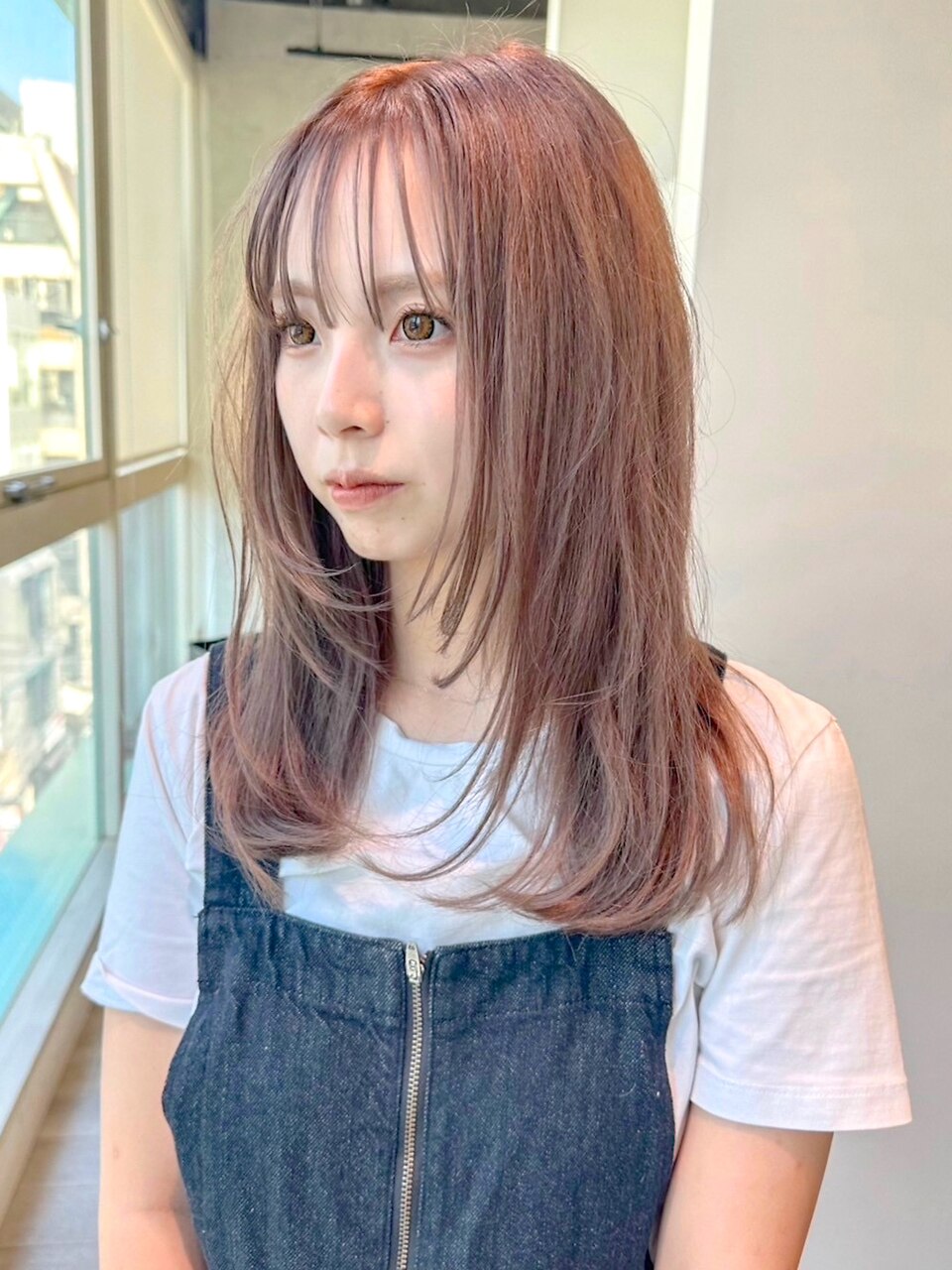 ピンクベージュ/ブリーチ/表参道/原宿/女性美容師