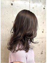 オーサム 下北沢(THE AWESUM)&nbsp;大人ミディ/レイヤーカット/ブラウンベージュ[下北沢/下北沢駅]