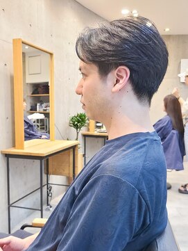 ヒート トウキョウ 目黒店(HEAT TOKYO) センターパートニュアンスパーマメンズ目黒