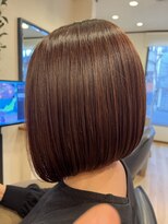 スリーク&nbsp;前下がりボブ