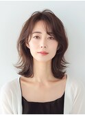 ゆるふわくびれミディアム×ミルクティーアッシュブラウン