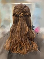 スクワットハウス(SQUAT HOUSE)&nbsp;ヘアセット/ハーフアップ