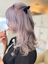 エルフ(elf)&nbsp;透明感たっぷりのラベンダーベージュ