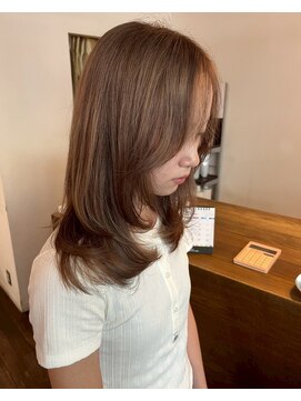 パームス(Palms) レイヤー/ブラウンカラー/ハッシュカット
