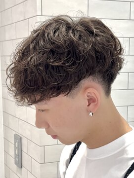 オーシャントーキョー 仙台(OCEAN TOKYO) ショート刈り上げスパイラルスペインカールツーブロック