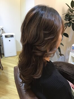 サロン ド ルーク(salon de LHOOQ)の写真/【頭皮活性・血行促進】アロマの香りに包まれて、心も頭皮もほぐれる極上のヘッドスパ体験を♪