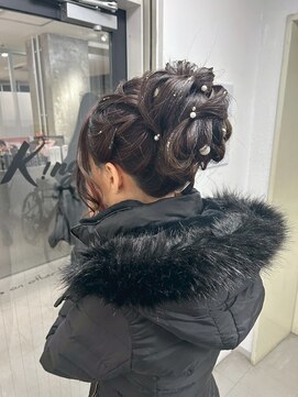 キング 心斎橋店(K!ng) ハイライトカラーミルクティーベージュレイヤーカット