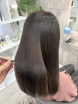 ハイダメージ毛の縮毛矯正