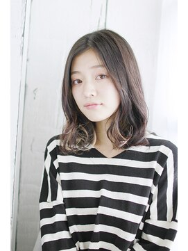 ティエル 町田店(tiel) 【町田】グレージュ×巻き髪ミディアム