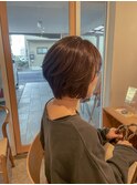 首元が綺麗に見えるショートボブ＊