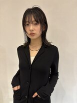 イル(ill)&nbsp;レイヤーカット 顔周りレイヤー ミディアム 大須