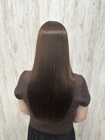 ワイト(&y～waito～)&nbsp;縮毛矯正リタッチで整える艶ロング