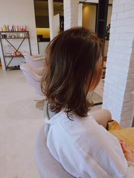 ルル カリス(lulu CHARIS) ミディアム