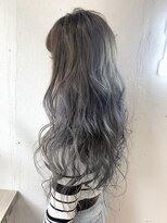 ヘアーワークス ヘルム 渋谷店(HAIR WORKS HELM)&nbsp;[HELM渋谷]シルバーグラデ