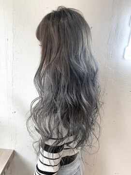 ヘアーワークス ヘルム 渋谷店(HAIR WORKS HELM) [HELM渋谷]シルバーグラデ
