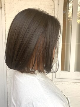 コマ(coma) 【coma中野】王道ボブ×インナーカラー