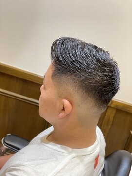 ヒロギンザバーバーショップ 神楽坂店(HIRO GINZA BARBER SHOP) スキンフェード×クラシックロンポワン