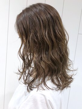 アイティー バイ アルバム 中野店(IT by ALBUM) ラベンダーベージュ_ミニウルフテラコッタくすみブルー_ba360703