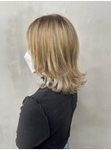 ハイトーンベージュ