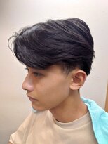 ヘアーカットデザインサロン スマッシュ 田町店(Hair cut design salon Smash)&nbsp;センターパート ト ショートマッシュ ツーブロック フェード