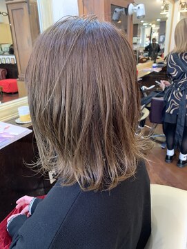 シャンプーボーイアネックス(SHAMPOO BOY Annex) ミディアム×動きbyERINA