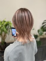 リー 十三(Lee)&nbsp;【Lee 十三 中島】ピンクベージュ×ウルフカット