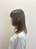 ゼンドットカラスマ(Zen.karasuma)&nbsp;大人ハイライト×ベージュ20代30代40代