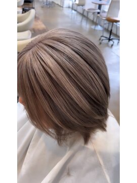 アヴァンス 西田辺(AVANCE.) シャドールーツ