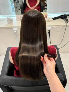 マーシュ 梅田(marshu) 艶髪ストレート