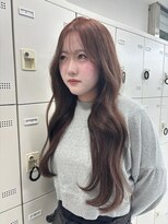 ジルバイジゼル(JILL by GiseL)&nbsp;ピンクベージュ　ヨシンモリ　顔まわり