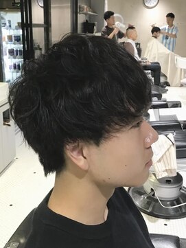 フランクスバーバーザスタンド(Frank’s barber the stand) メンズマッシュシャドウパーマスタイルT