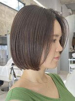 青山白髪ぼかしハンサムショートウルフベージュアッシュ40代50代