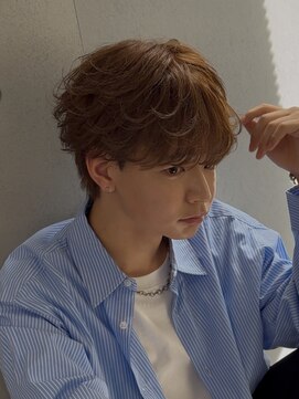 クワトロレオーネ 大阪梅田茶屋町(QUATTRO LEONE) 韓国ヘア/シースルーマッシュ/フェザーパーマ/ニュアンスパーマ